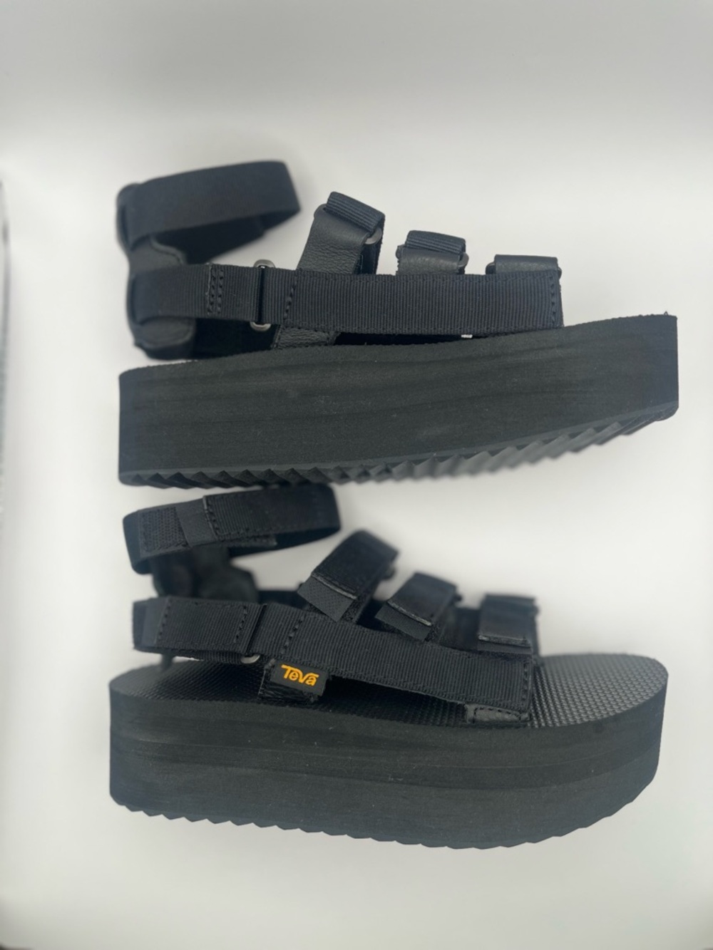 Teva New Women's 6 Flatform Mevia Black Platform Sport Strappy Sandals - Picture 6 of 8